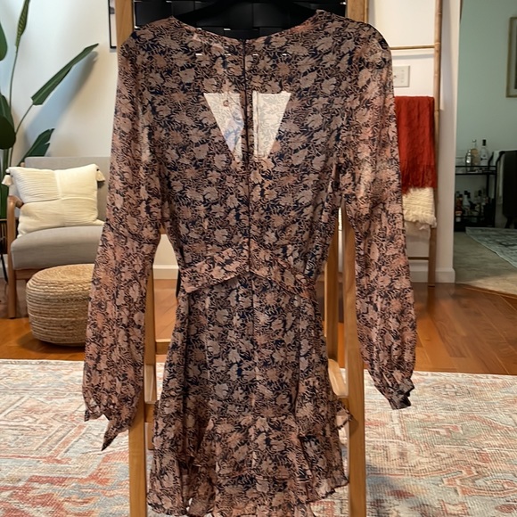 Saints and Secrets floral dress - Picture 6 of 10